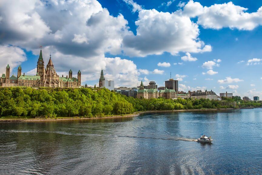 Ottawa localizada em Ontário, é a Capital do Canadá